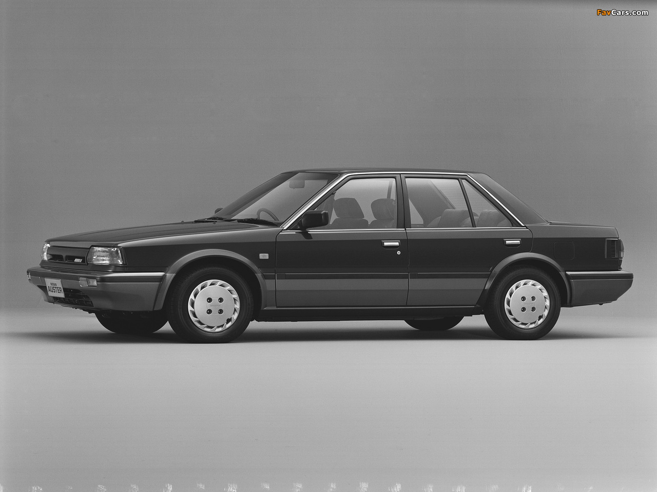 Nissan Auster Xi British (T12) 1988–90 images (1280 x 960)