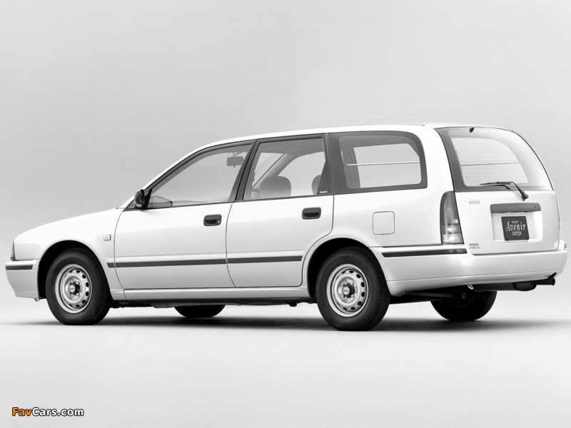 Nissan Avenir Cargo (W10) 1990–98 photos (800 x 600)