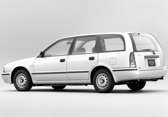 Nissan Avenir Cargo (W10) 1990–98 photos