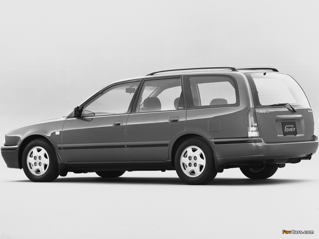 Pictures of Nissan Avenir (W10) 1990–98 (1024 x 768)