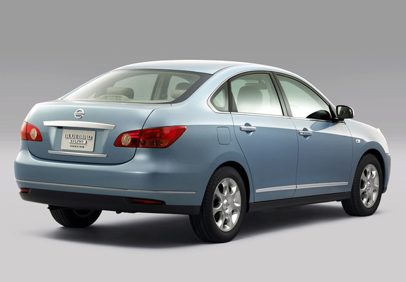 Images of Nissan Bluebird Sylphy (G11) 2005