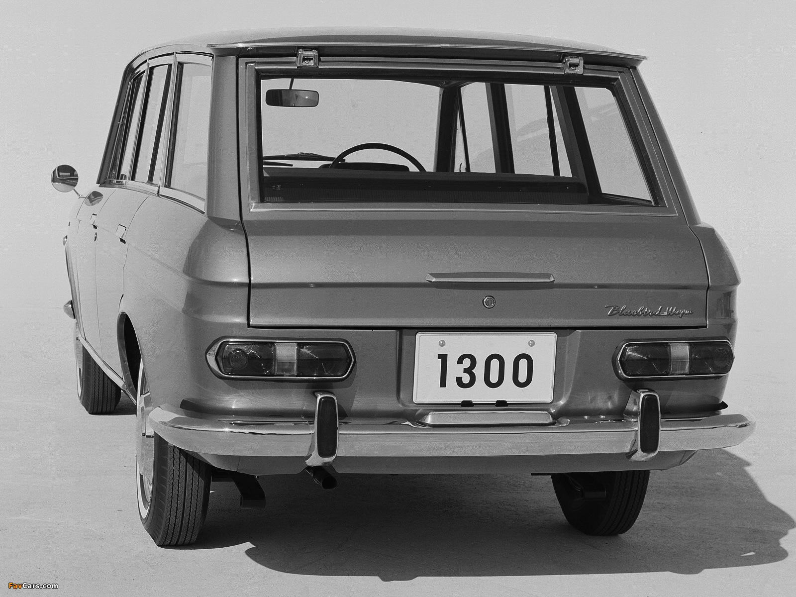 Images of Datsun Bluebird Wagon (WP411) 1966–67 (1600 x 1200)