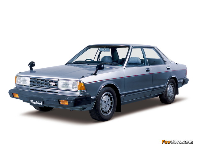 Images of Nissan Bluebird Hardtop (910) 1982–83 (640 x 480)