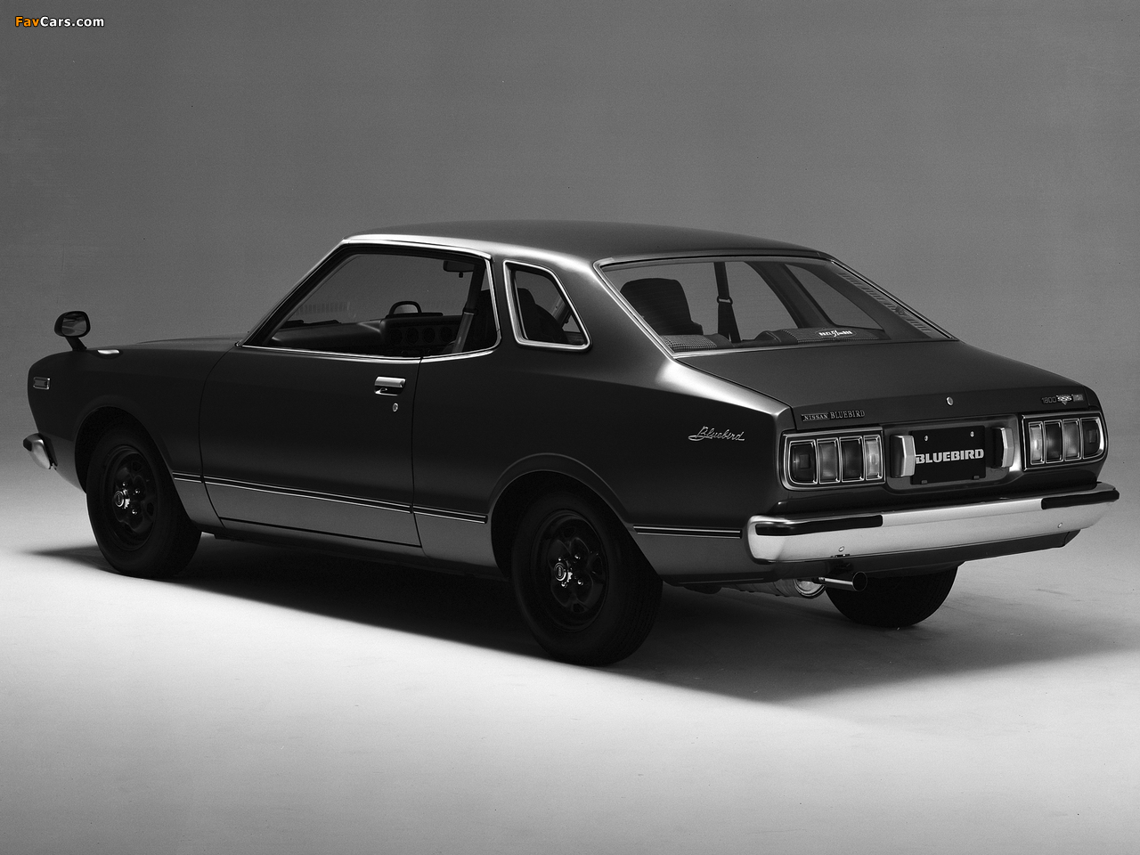 Datsun Bluebird Coupe (810) 1976–78 images (1280 x 960)