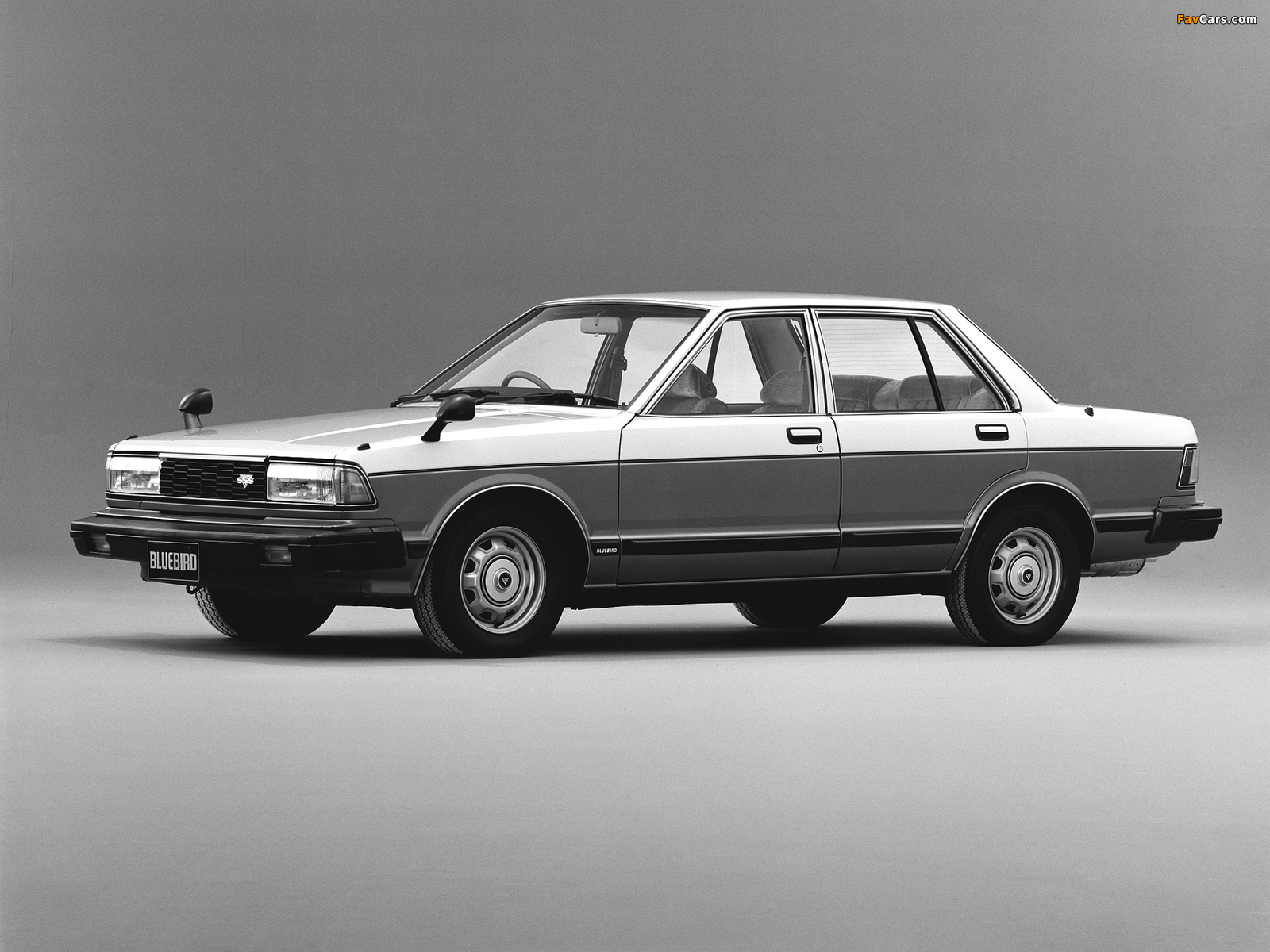 Nissan Bluebird Sedan (910) 1979–83 images (1600 x 1200)