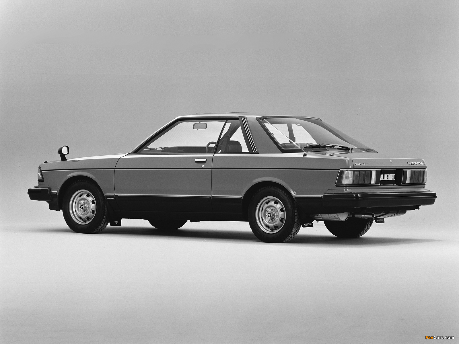 Nissan Bluebird Coupe (910) 1979–83 photos (1600 x 1200)