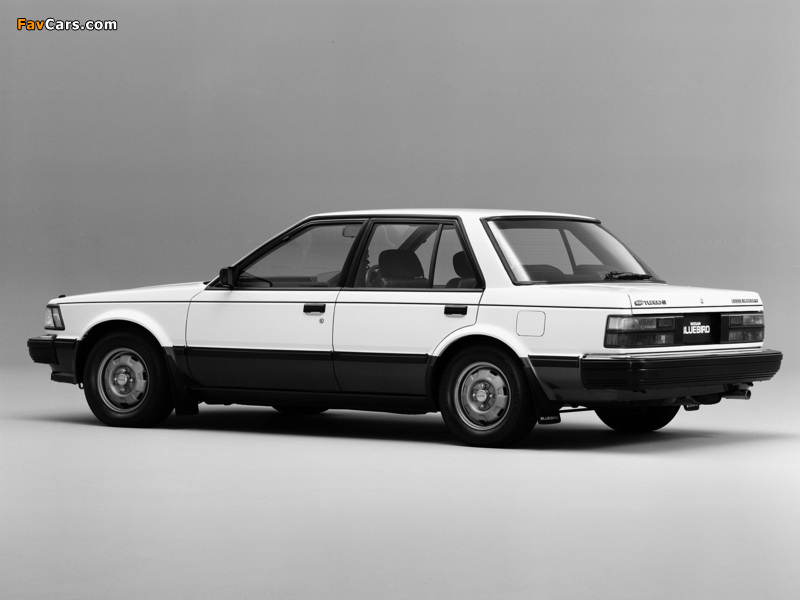 Nissan Bluebird SSS Sedan (U11) 1983–85 images (800 x 600)