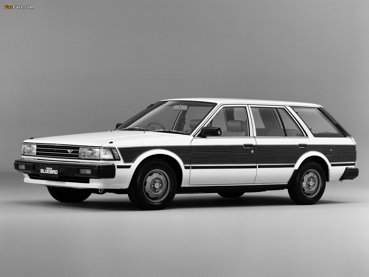 Nissan Bluebird Wagon (U11) 1983–85 photos (1280 x 960)