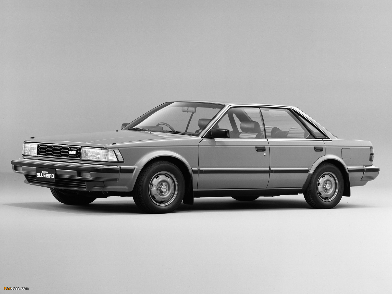 Nissan Bluebird SSS Hardtop (U11) 1983–85 pictures (1600 x 1200)