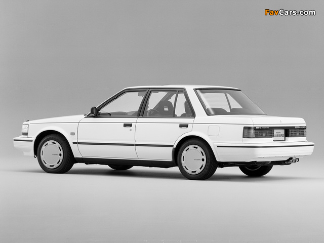 Nissan Bluebird SSS Sedan (U11) 1985–87 photos (640 x 480)
