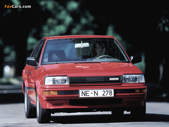 Photos of Nissan Bluebird Sedan (T72) 1987–90 (640 x 480)