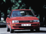 Photos of Nissan Bluebird Sedan (T72) 1987–90