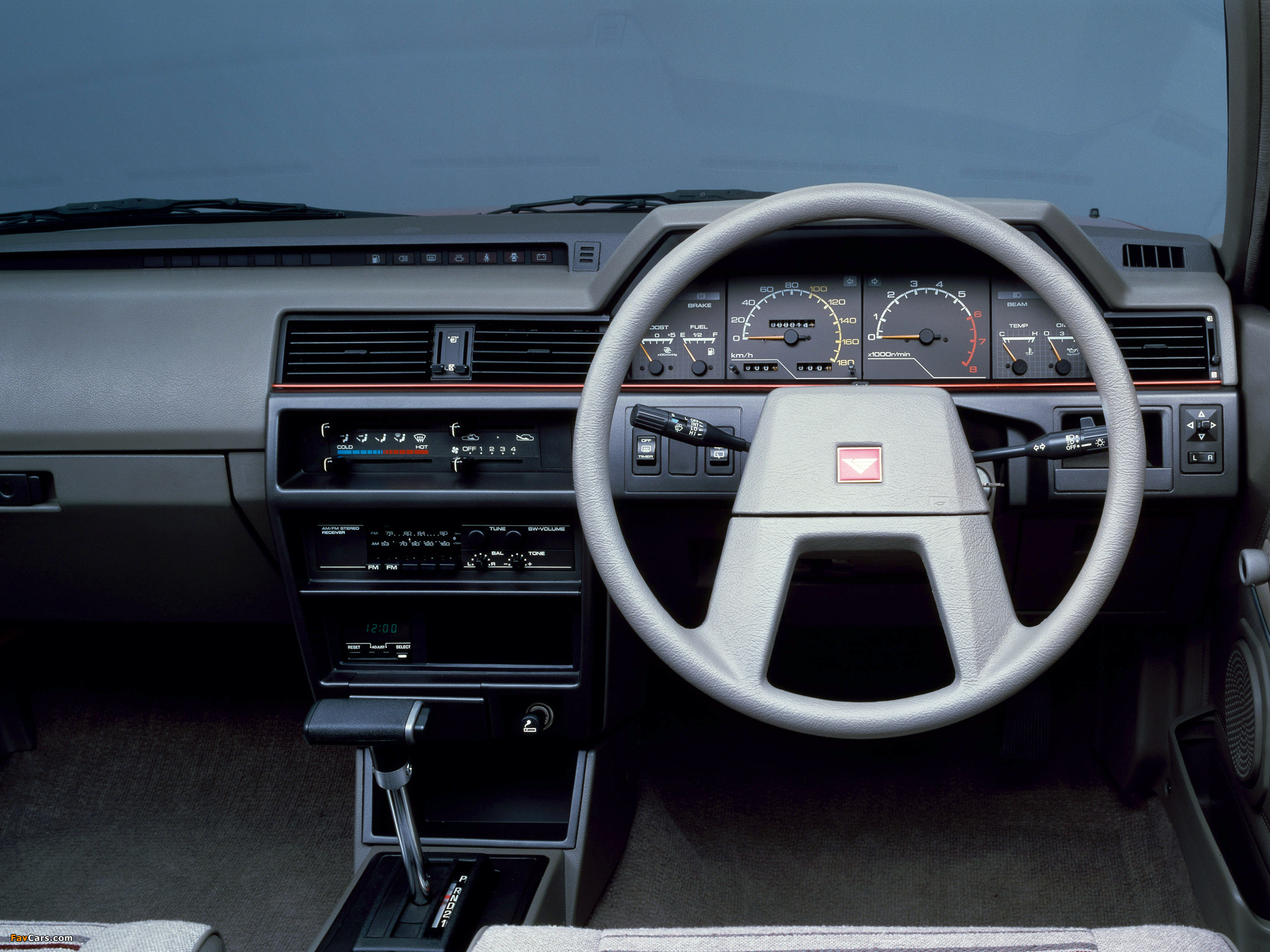 Pictures of Nissan Bluebird Wagon (U11) 1983–85 (2048 x 1536)