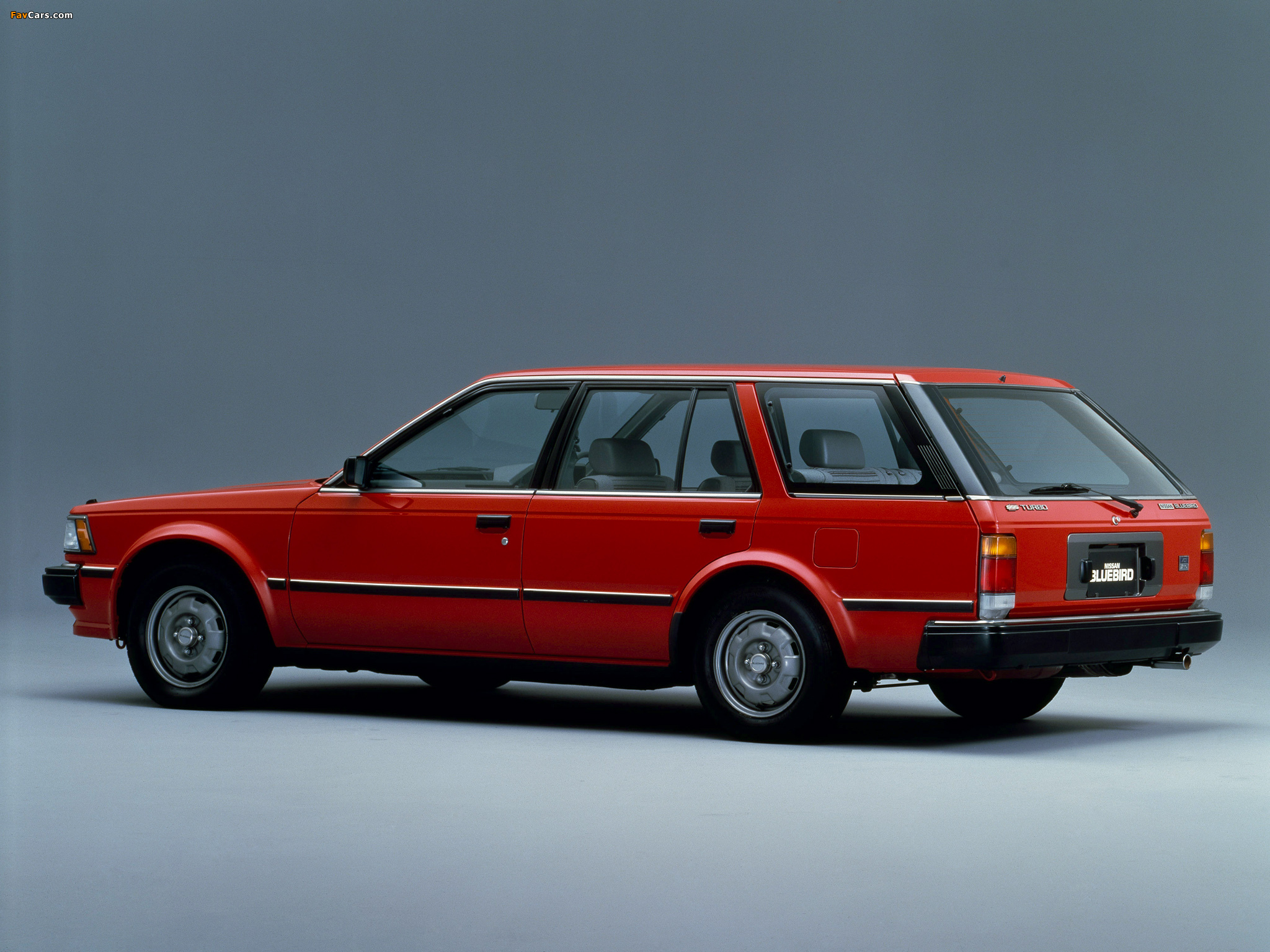 Nissan Bluebird Wagon (U11) 1983–85 wallpapers (2048 x 1536)