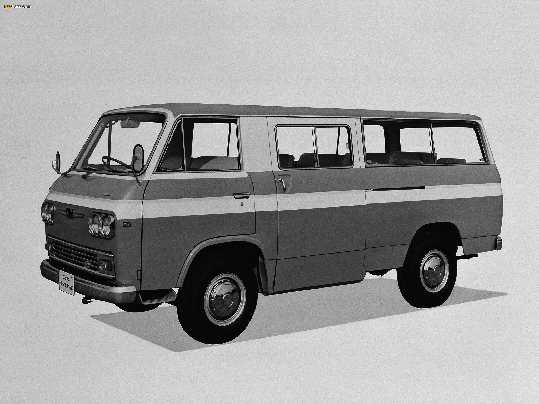 Nissan Caball Microbus (KC142) 1966–76 photos (2048 x 1536)