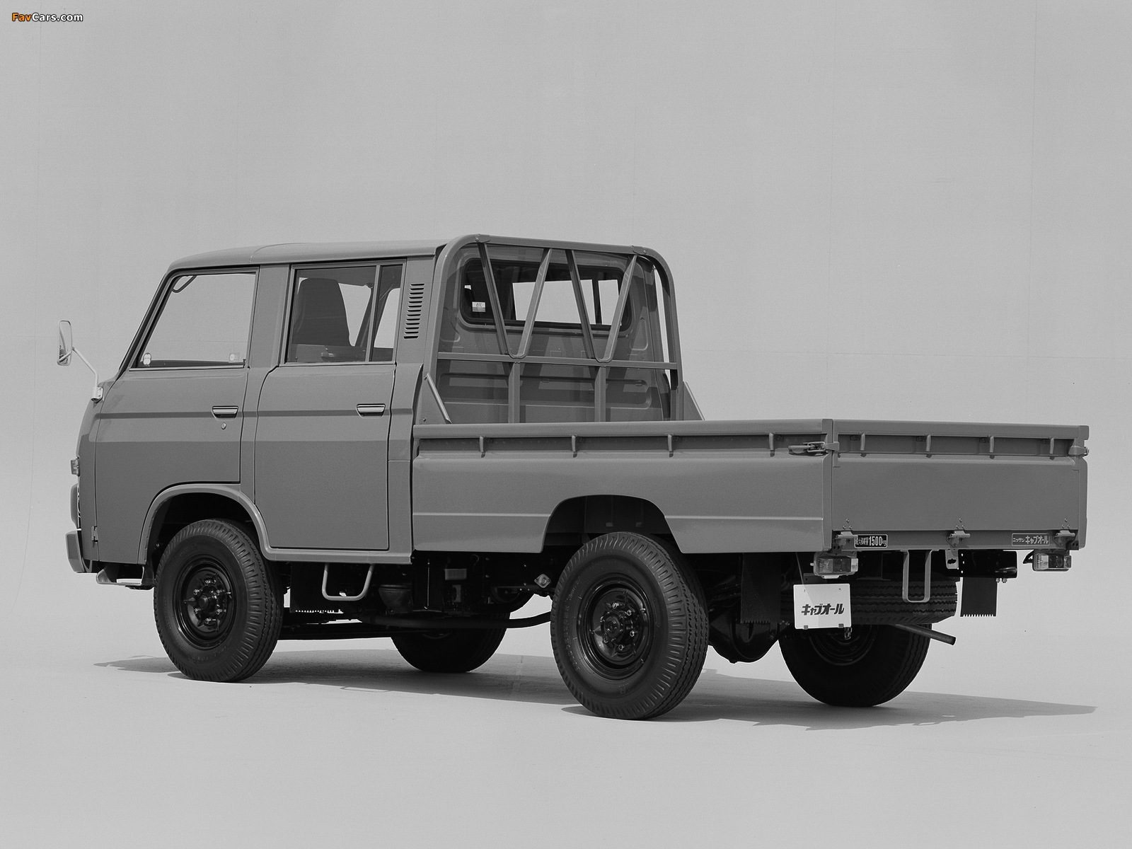 Nissan Caball Double Cab Truck (C340) 1976–81 images (1600 x 1200)