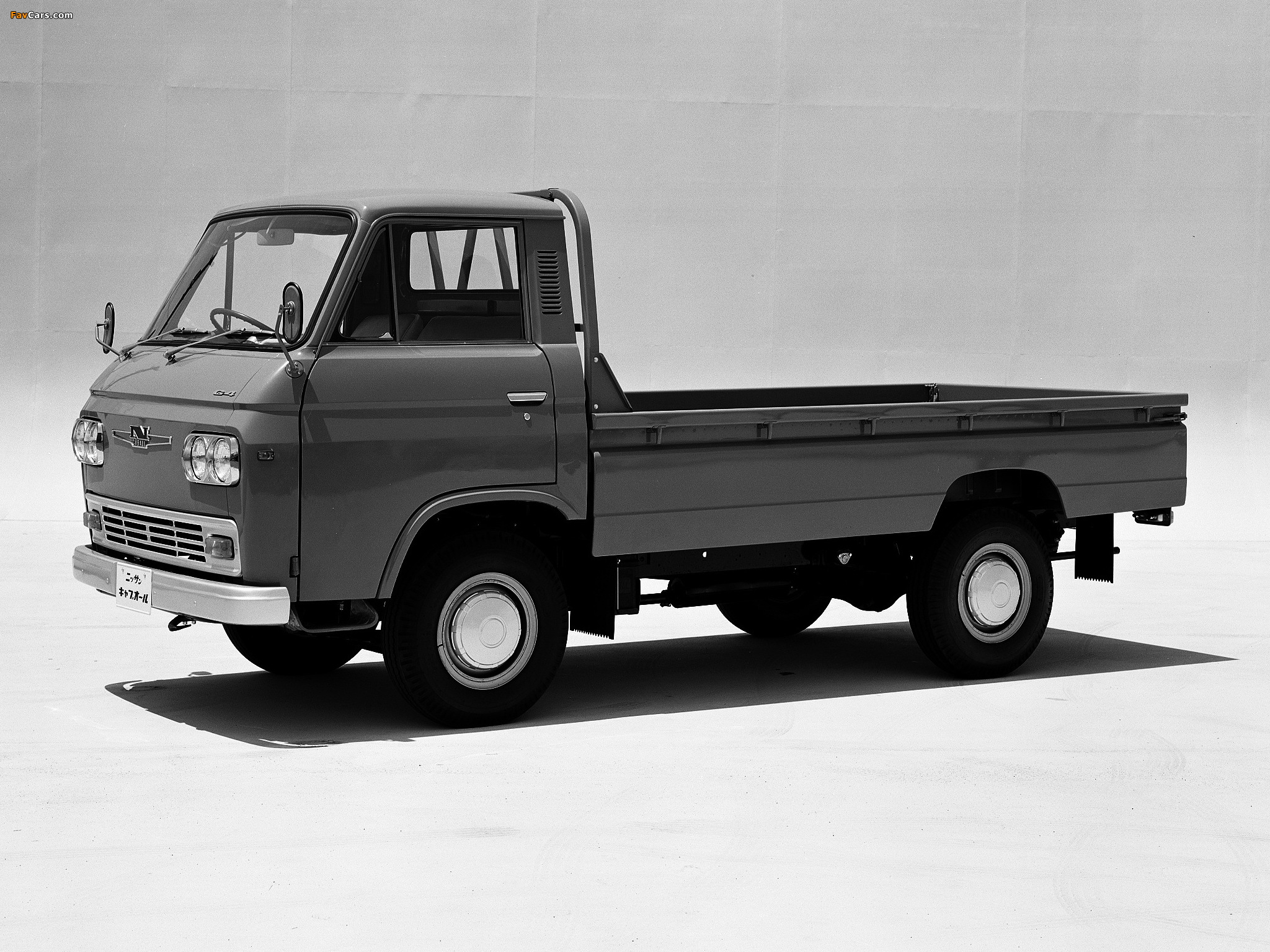 Photos of Nissan Caball Truck (C240) 1966–76 (2048 x 1536)