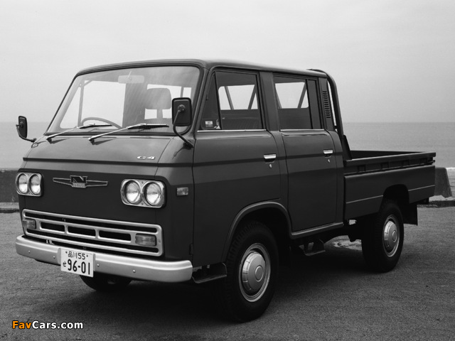 Pictures of Nissan Caball Double Cab Truck (C240) 1966–76 (640 x 480)
