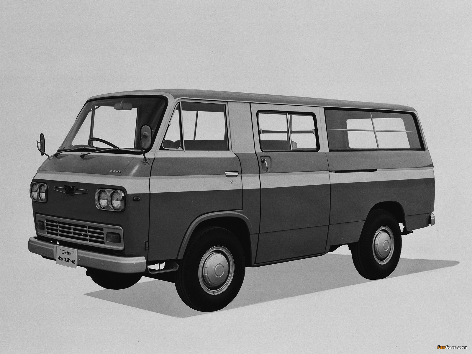 Nissan Caball Van (VC142) 1966–76 wallpapers (1600 x 1200)