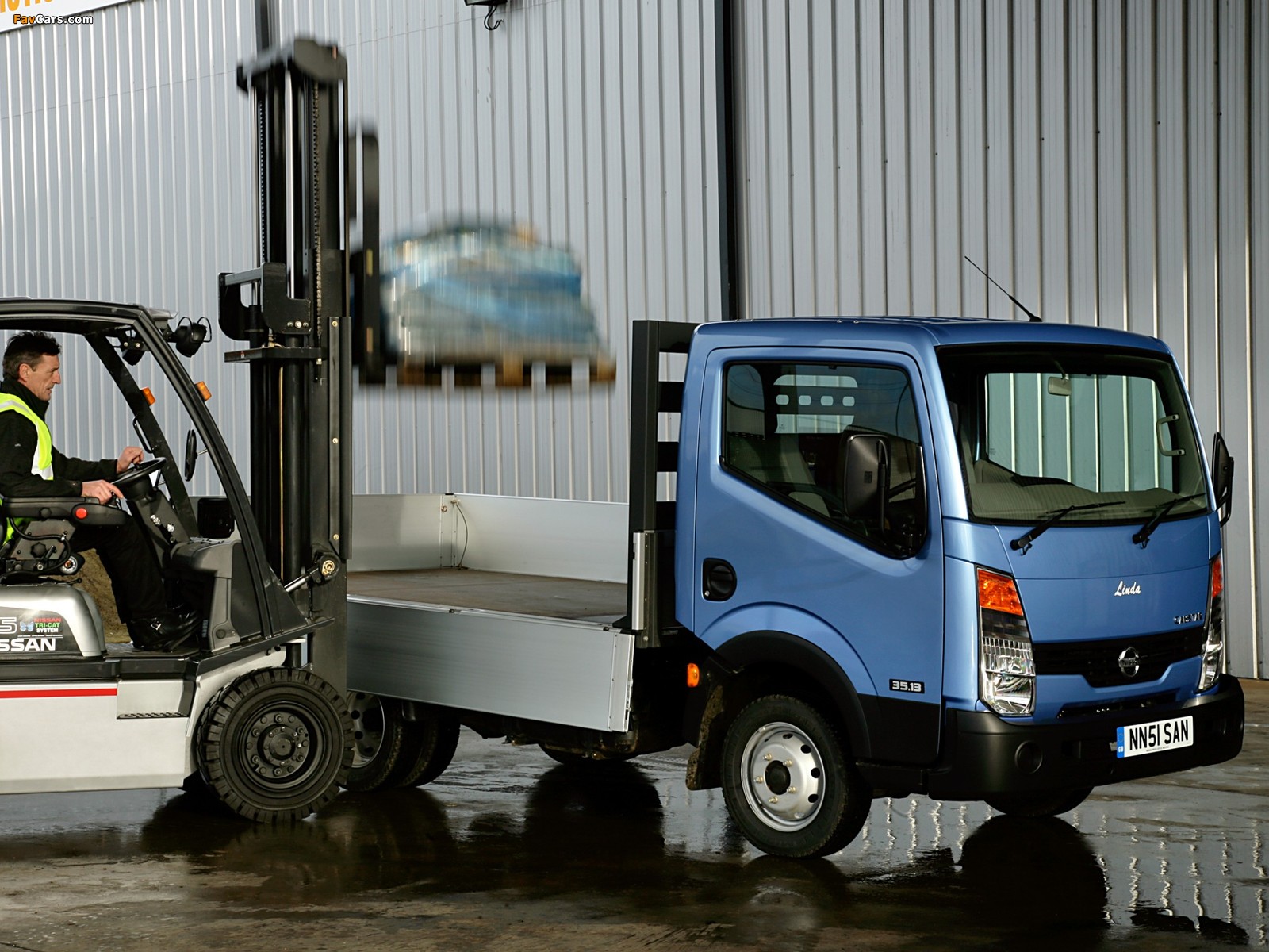 Images of Nissan Cabstar Tipper UK-spec 2006 (1600 x 1200)