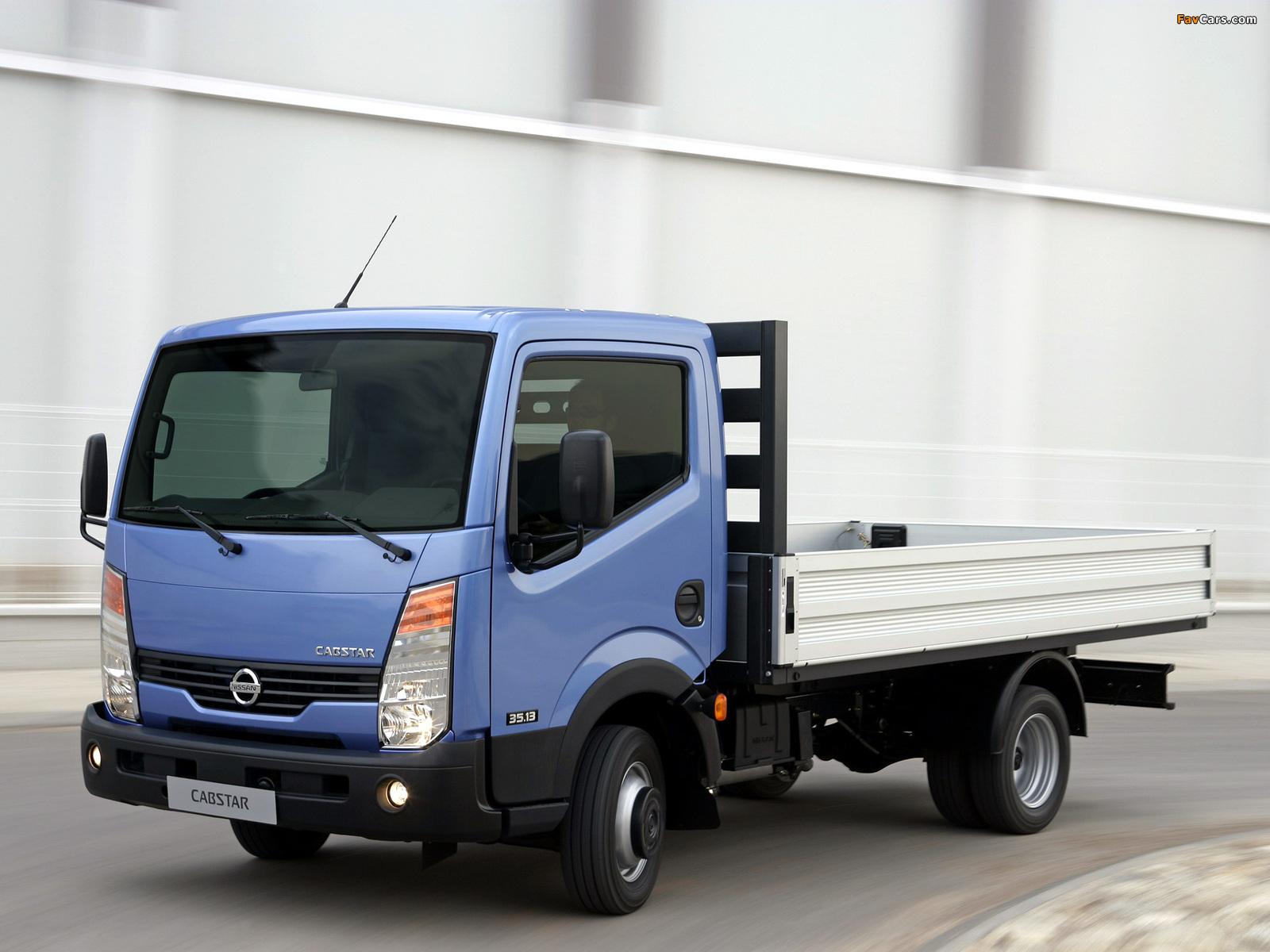 Nissan Cabstar 2006 photos (1600 x 1200)