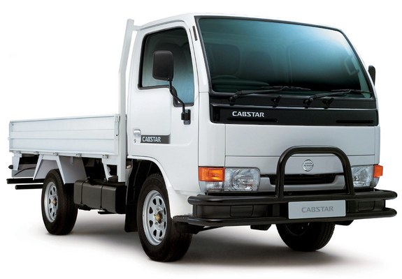 Pictures of Nissan Cabstar ZA-spec 1995–2002