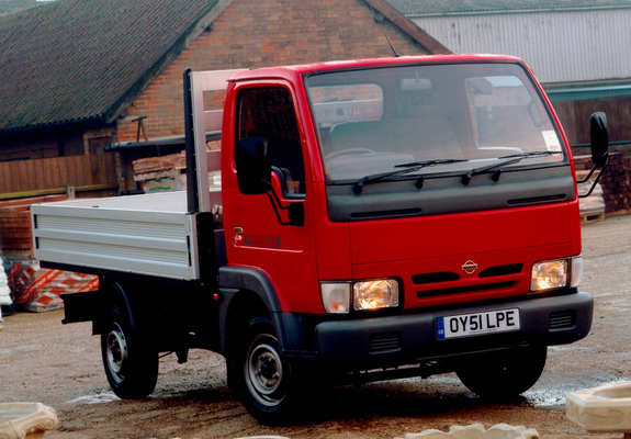 Pictures of Nissan Cabstar E UK-spec 1998–2006