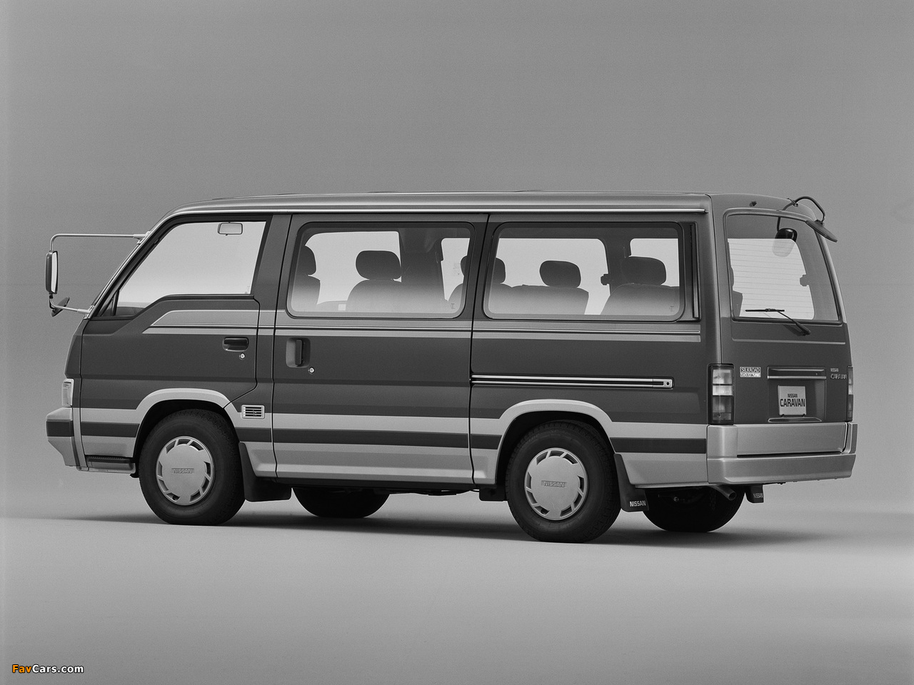 Pictures of Nissan Caravan Silk Road Planetaroof (E24) 1986–94 (1280 x 960)