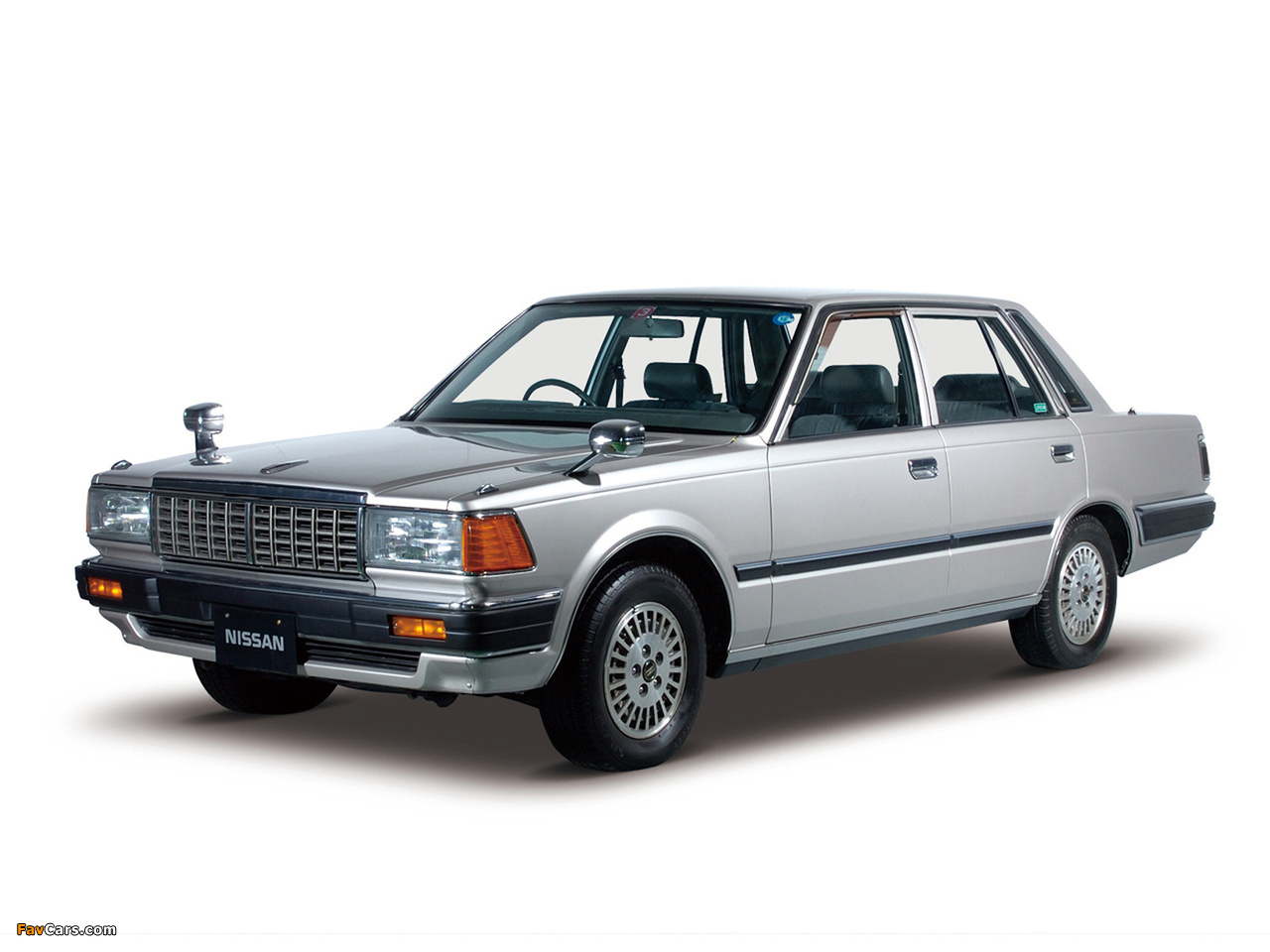 Nissan Cedric Sedan (Y30) 1983–85 photos (1280 x 960)