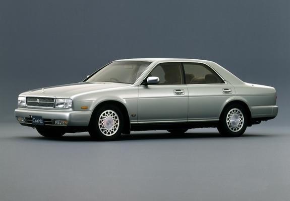 Nissan Cedric (Y32) 1991–93 images