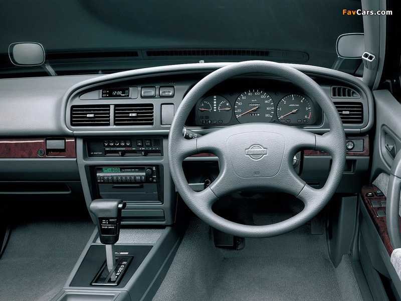 Nissan Cedric (Y31) 1991 pictures (800 x 600)