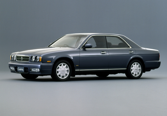 Nissan Cedric Gran Turismo (Y32) 1991–95 pictures