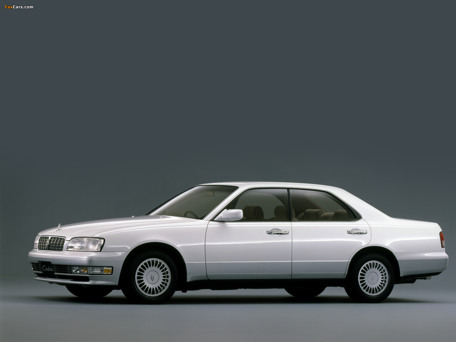 Nissan Cedric Brougham (Y33) 1995–97 images (1600 x 1200)