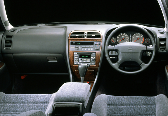 Nissan Cedric Gran Turismo (Y33) 1995–97 wallpapers