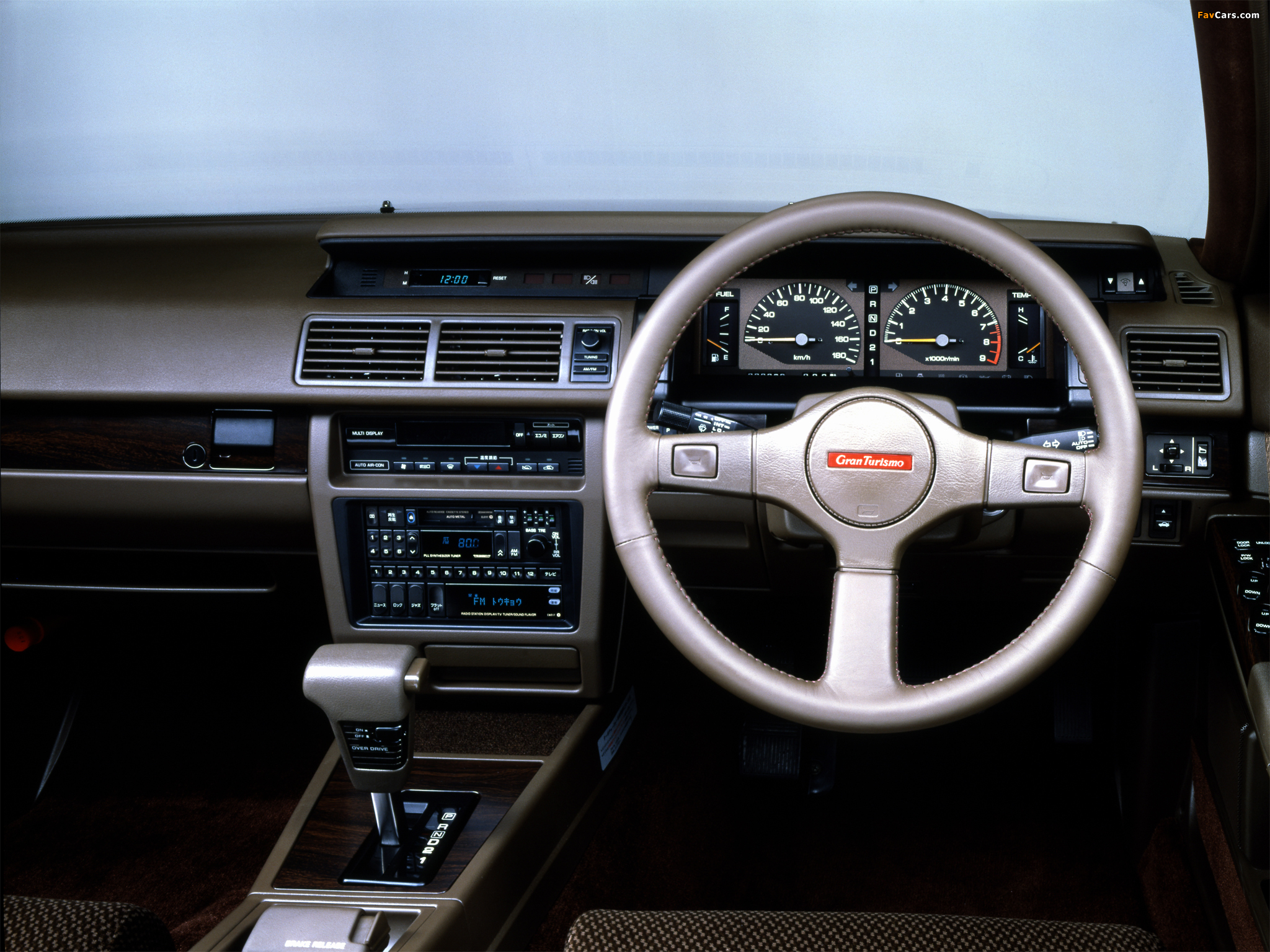 Photos of Nissan Cedric Hardtop (Y31) 1987–91 (2048 x 1536)
