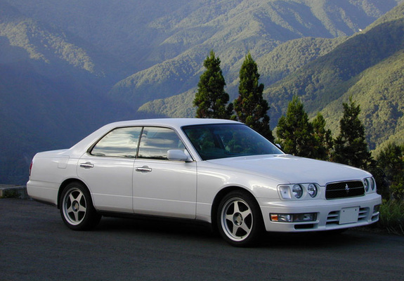 Photos of Nissan Cedric Gran Turismo (Y33) 1995–97