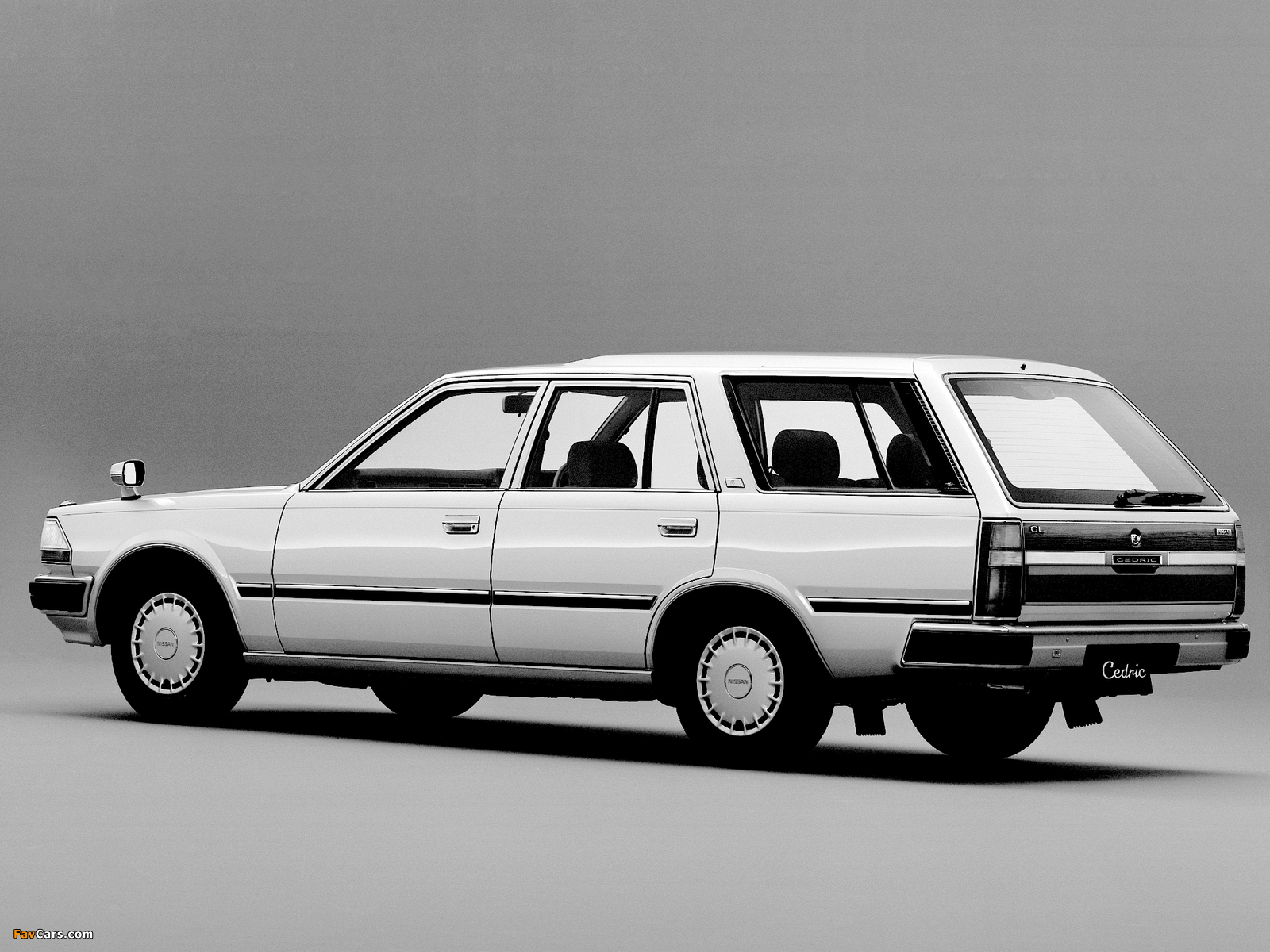 Pictures of Nissan Cedric Wagon (Y30) 1985–99 (1600 x 1200)