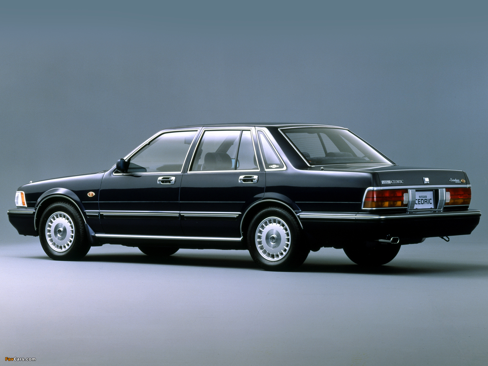 Nissan Cedric Sedan (Y31) 1987–91 wallpapers (1600 x 1200)