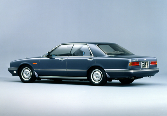 Photos of Nissan Gloria Cima (FPAY31) 1988–91