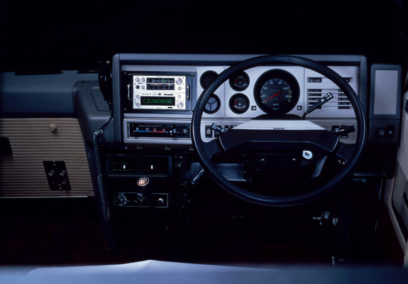Nissan Civilian (W40) 1982–88 images