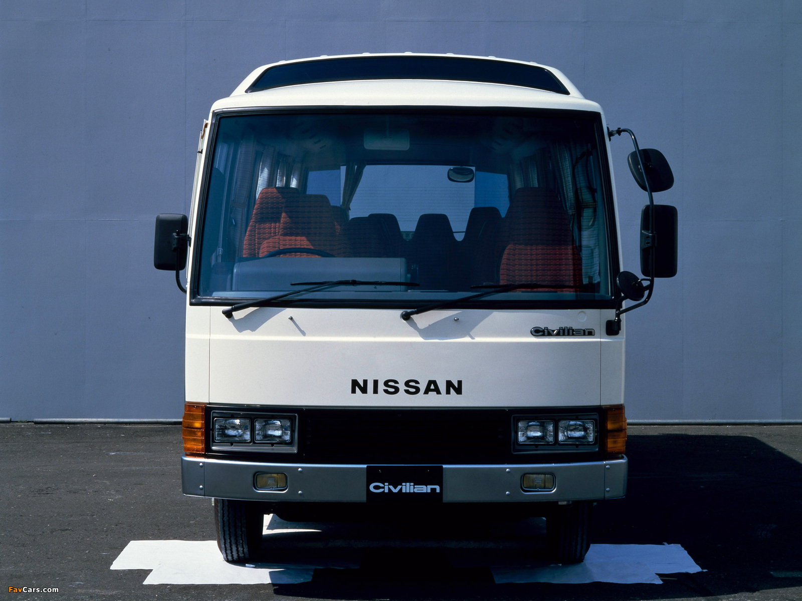 Nissan Civilian (W40) 1982–88 wallpapers (1600 x 1200)