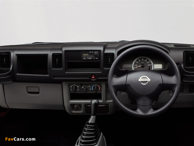 Images of Nissan Clipper Rio (U71W) 2007–10 (640 x 480)