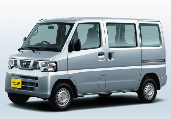 Pictures of Nissan NV100 Clipper (U71V) 2012