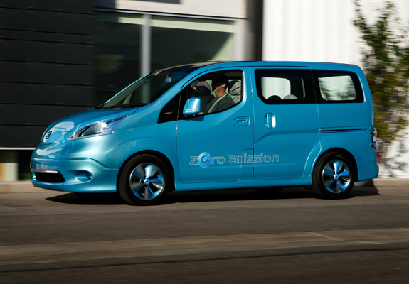 Images of Nissan e-NV200 Concept 2012