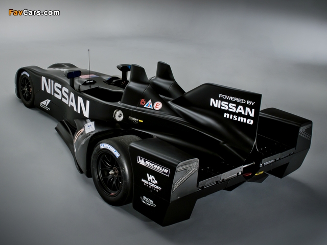 Images of Nissan DeltaWing Experimental Race Car 2012 (640 x 480)