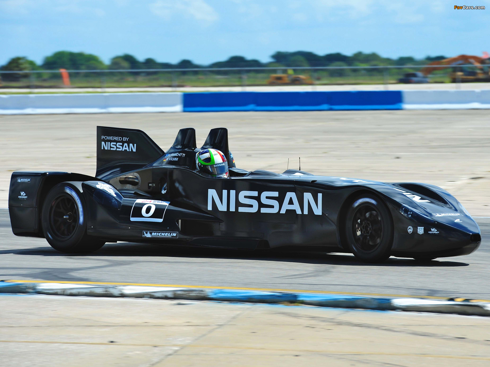 Nissan DeltaWing Experimental Race Car 2012 pictures (1600 x 1200)