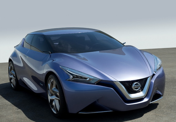 Photos of Nissan Friend-ME Concept 2013