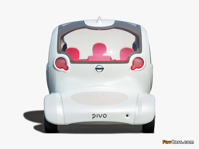 Nissan Pivo Concept 2005 wallpapers (640 x 480)