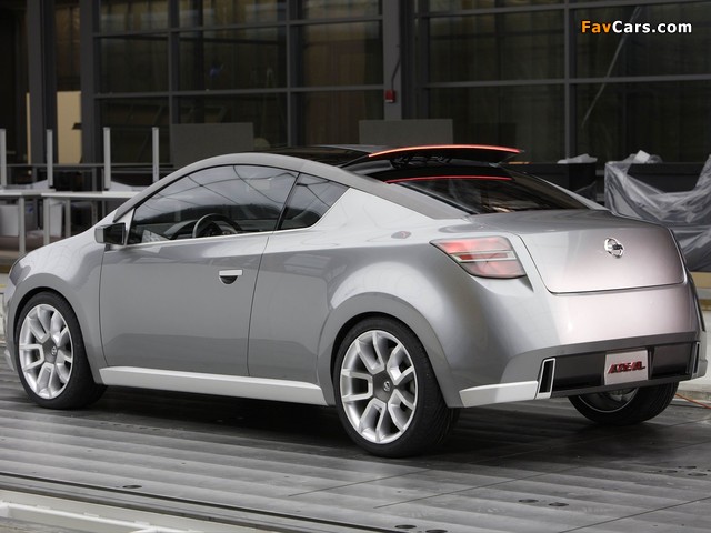 Nissan Azeal Concept 2005 wallpapers (640 x 480)