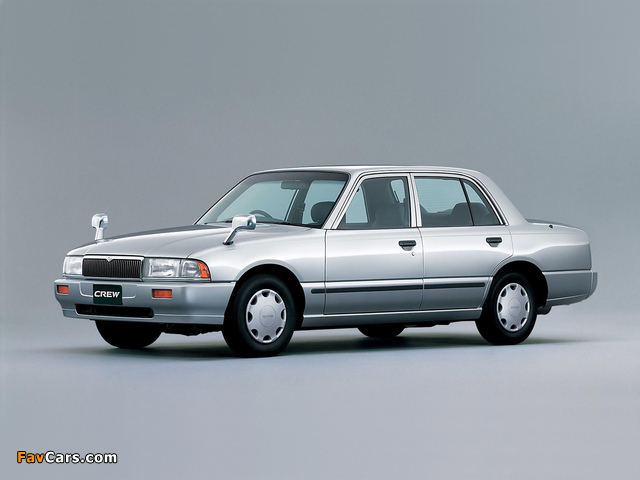 Nissan Crew 1993–2009 images (640 x 480)
